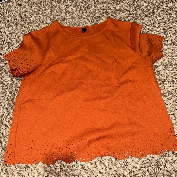 3 FOR $15❗️Orange SHEIN Shirt - Picture 1 of 6